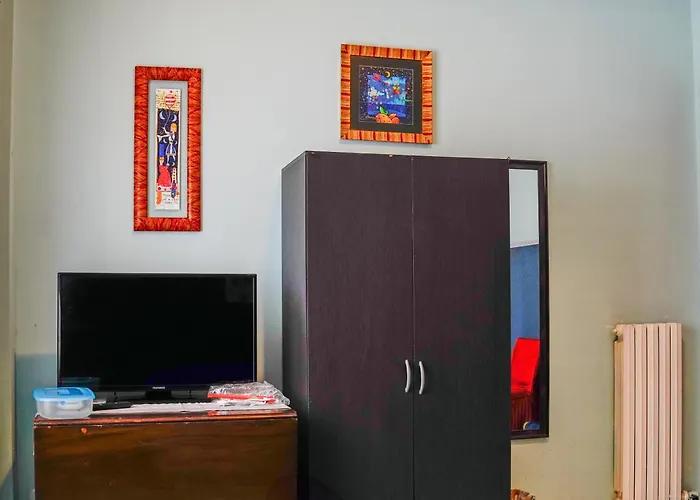 La Terrazza Πανσιόν Λατίνα